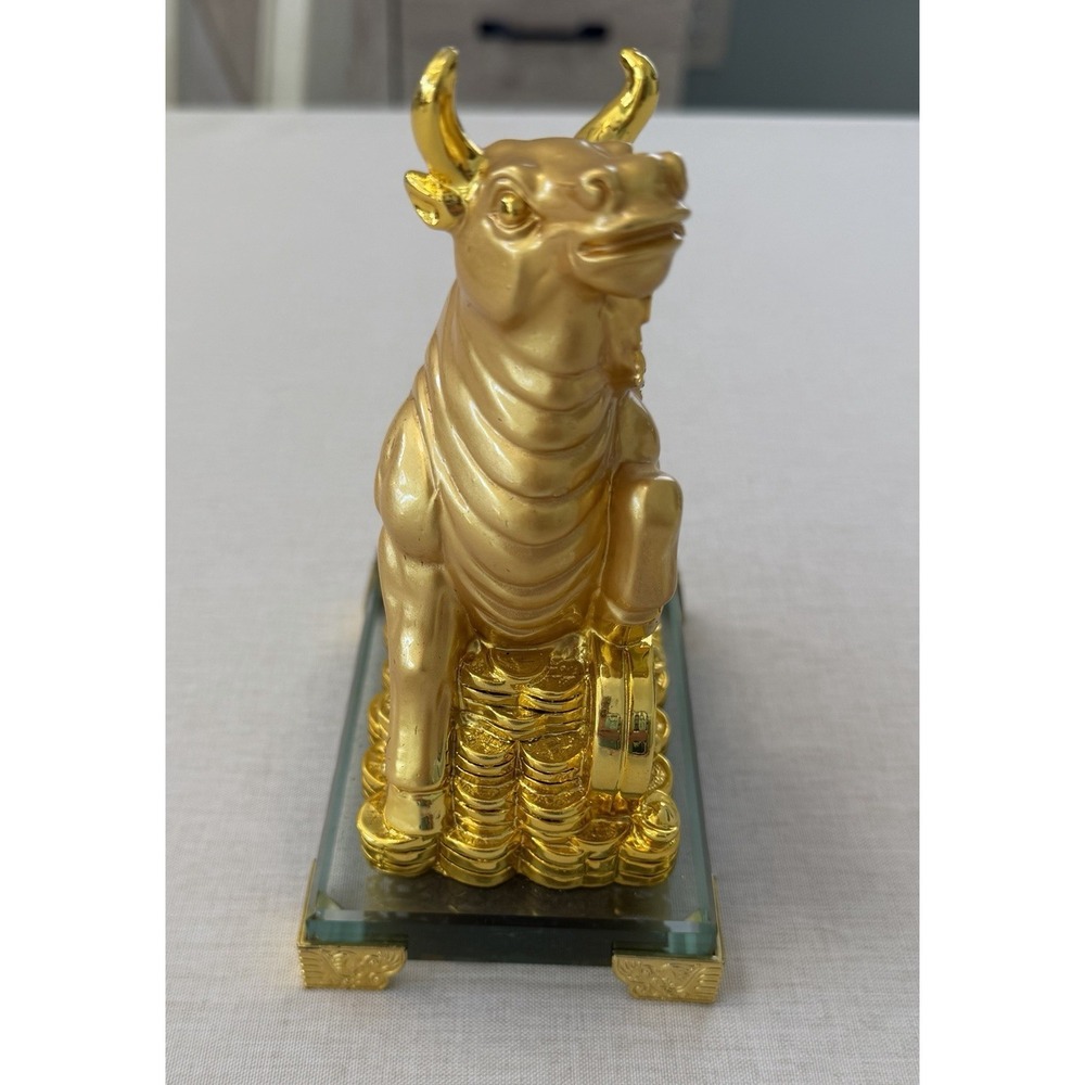 Gold Feng Shui Ox Bull Figurine Wealth Prosperity Statue Glass Base‎ 6" Decor